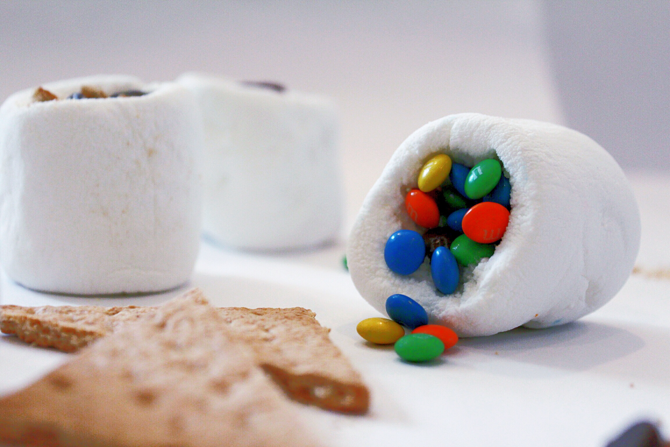DesignOrganizeParty_StuffedMarshmallows_Smores_Candy_MMs.jpg