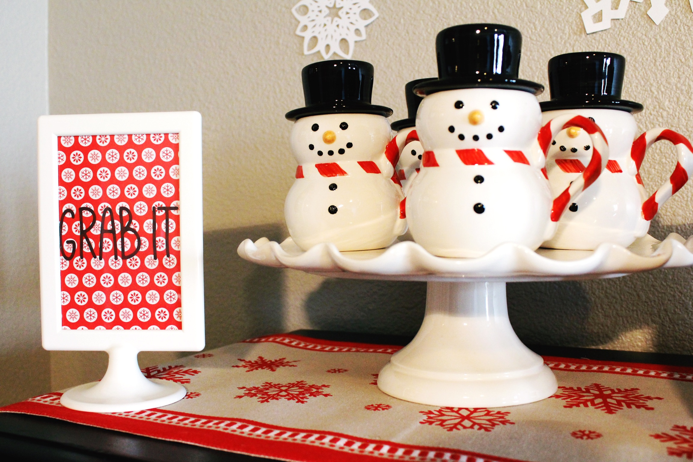 Snowmen & Snowflakes Christmas Hot Chocolate Bar — Design Organize Party