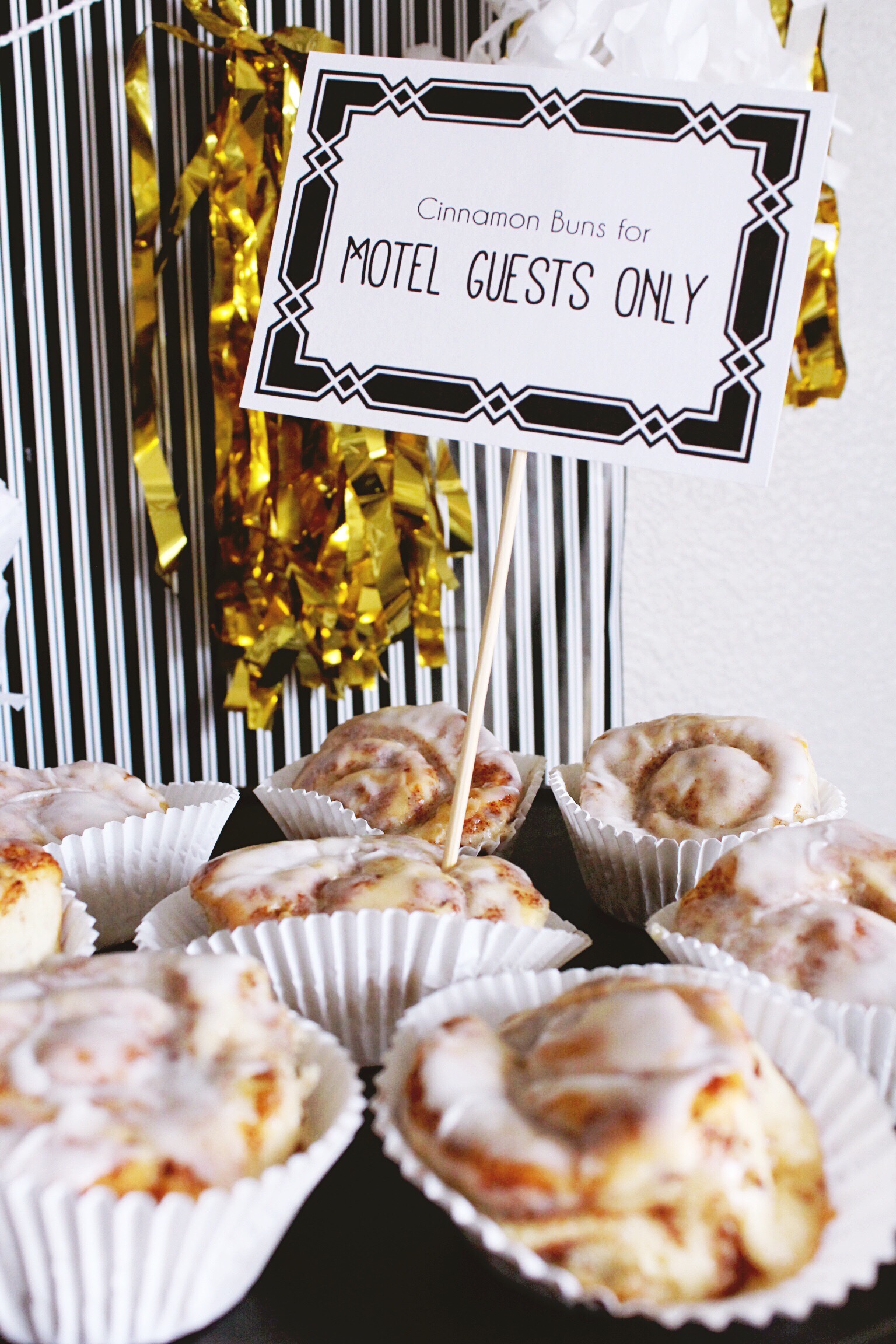 Schitt's Creek_Pary Ideas_Cinnamon Buns_Motel_Design Organize Party.jpg