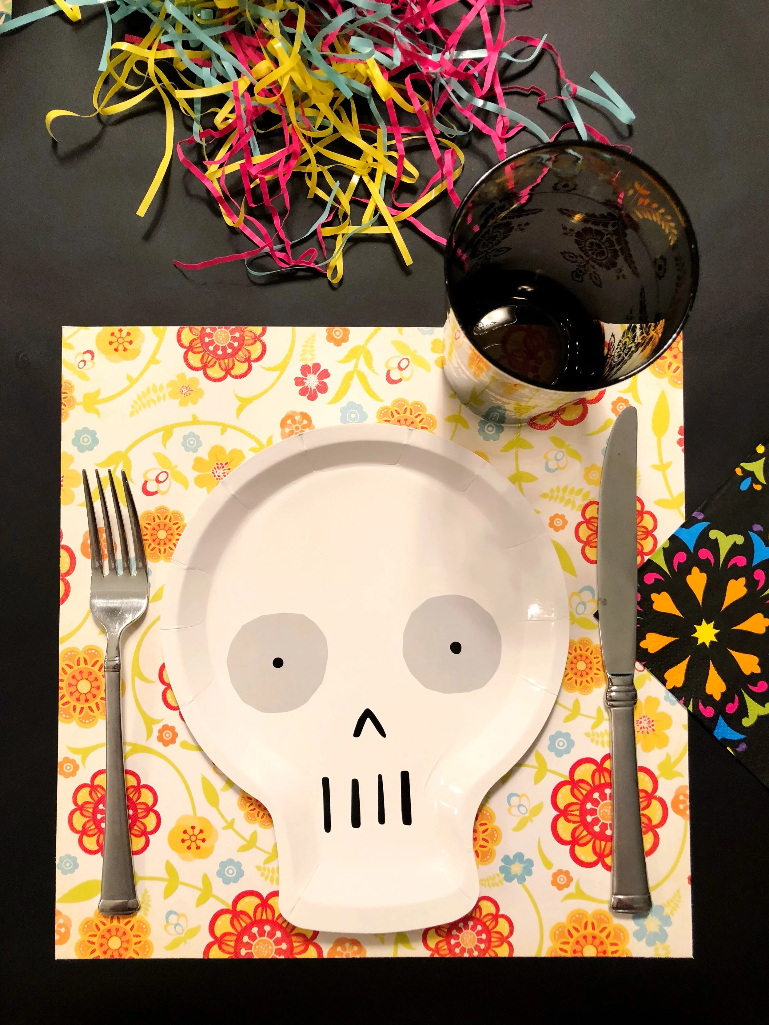 Meri Meri Skull Plate_DIa De Los Muertos_Design Organize Party_Dinner Party.jpg