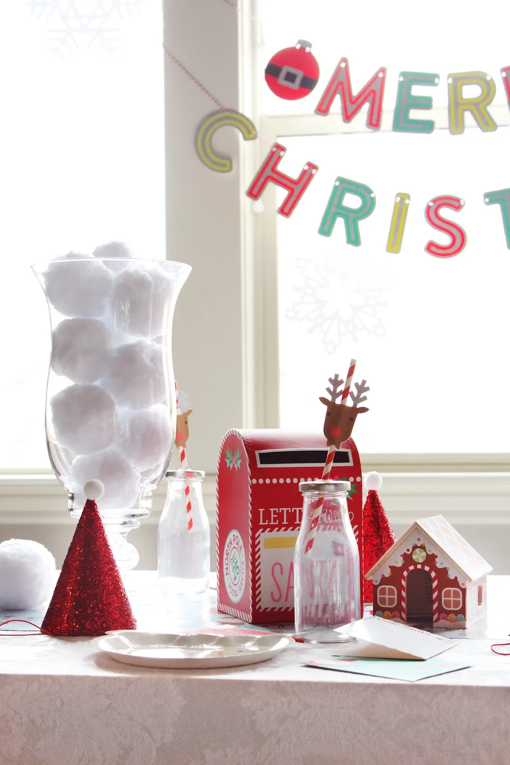 Kids Letters to Santa North Pole Party_Tablescape Decorations_Design Organize Party.jpg