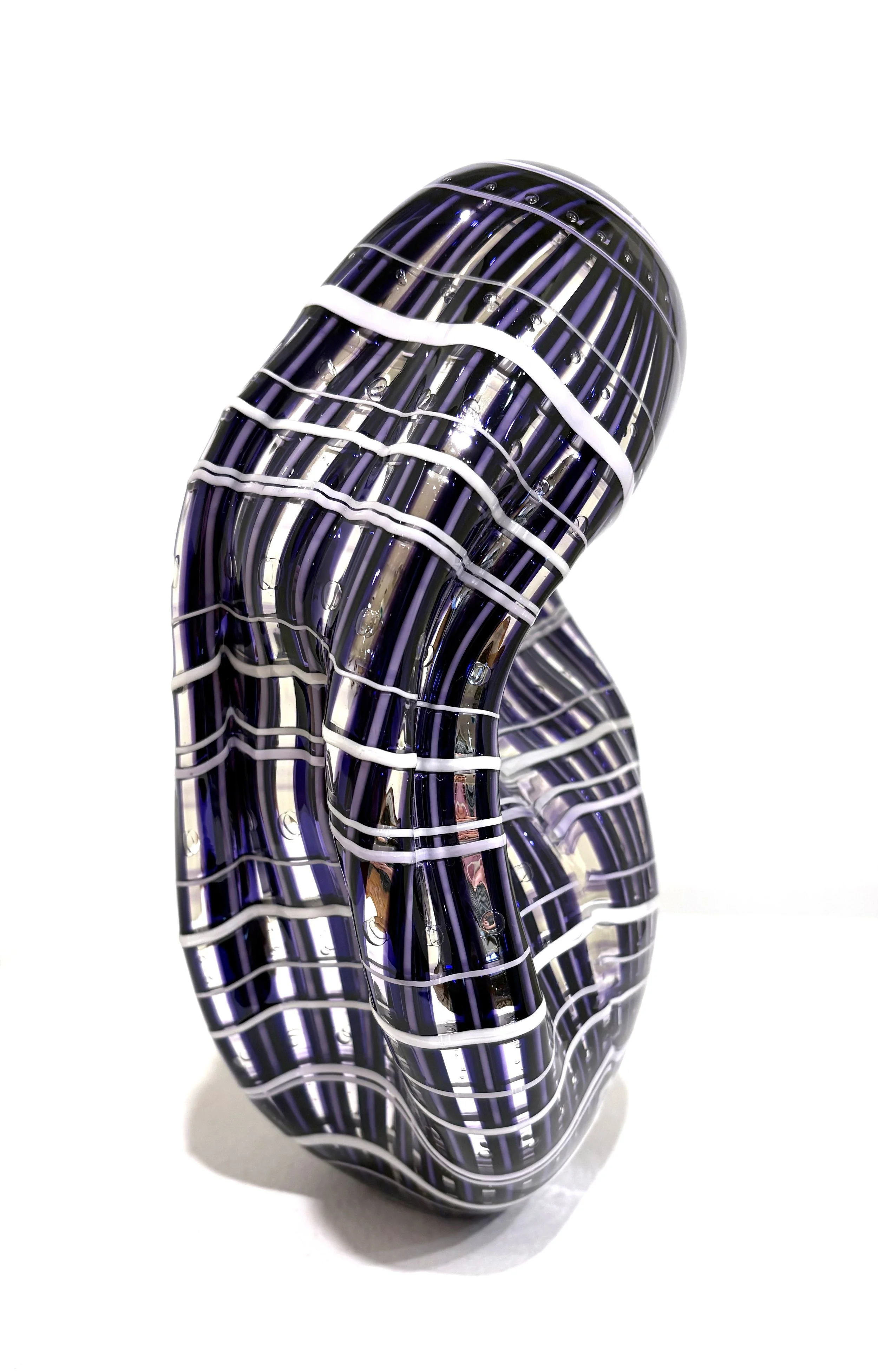 2025-125-Purple & White Blanket Wiggle -10 x 6.5 x 5.jpg (Copy)