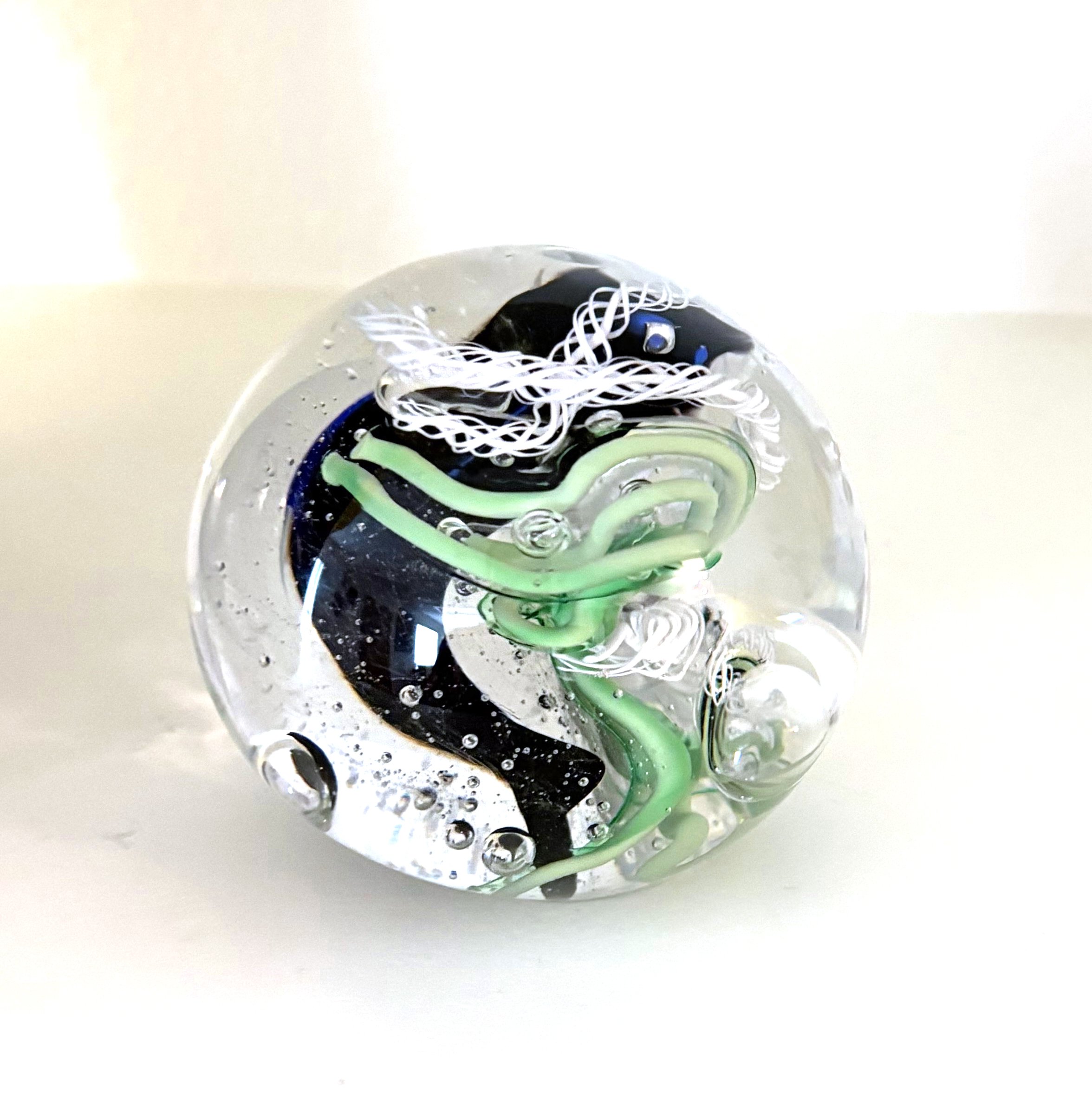 Paperweight