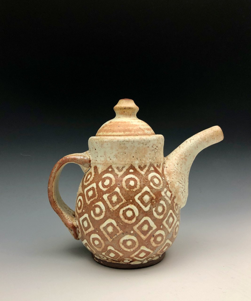 stoneware tea pot