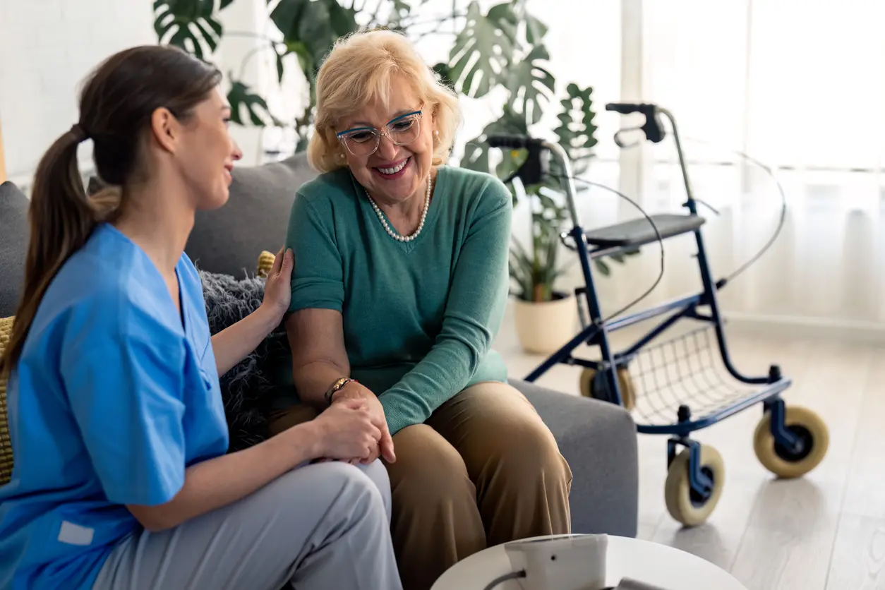 The Psychological Benefits of In-Home Care: How Home Health Care Aides Can Make a Difference