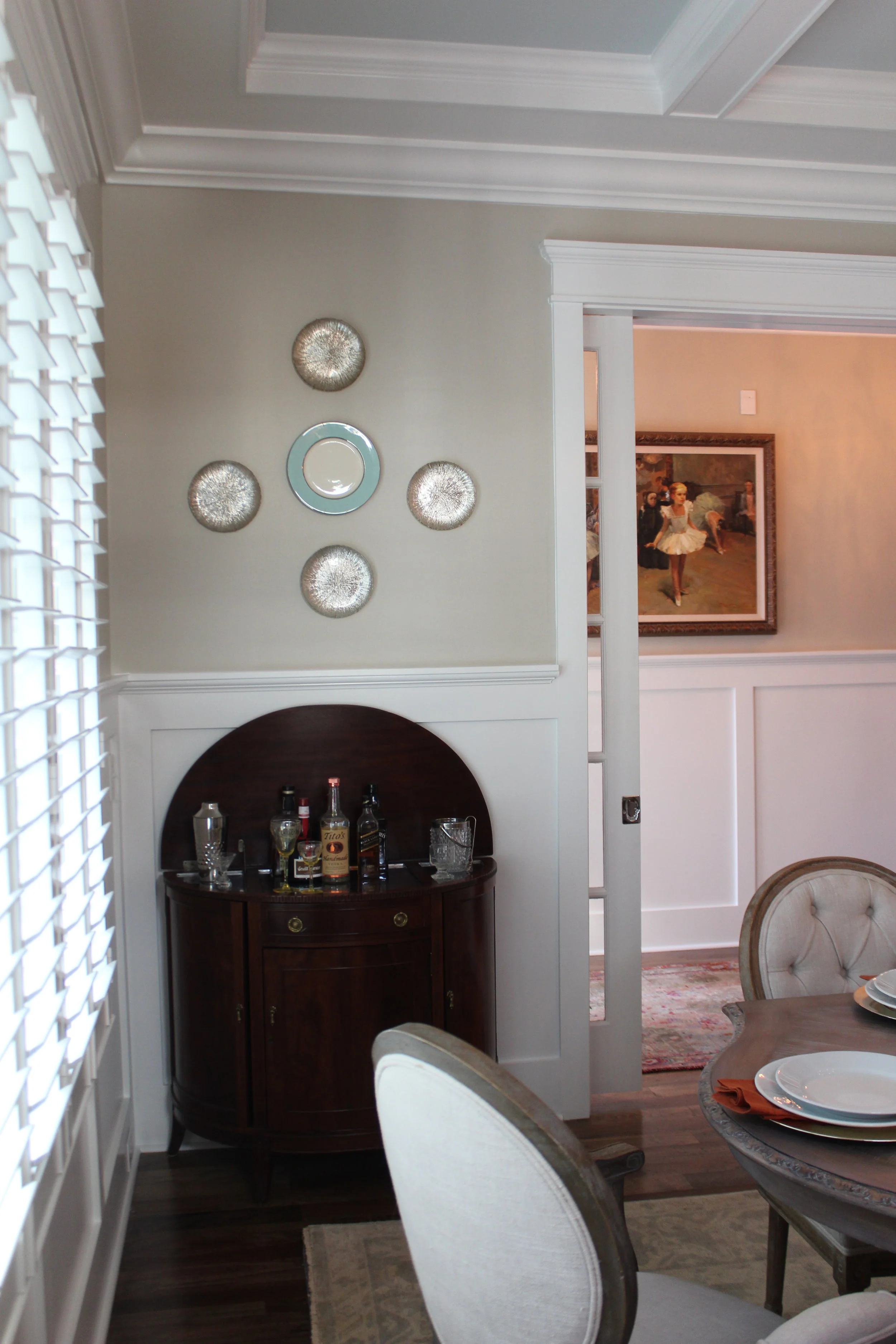 Davidson||Classical Elegance