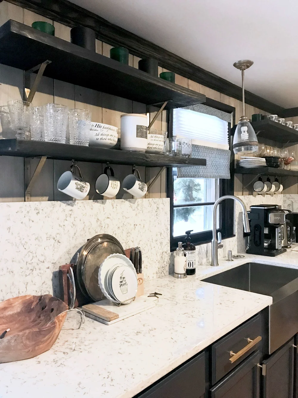 Quartz Counter and Backsplash