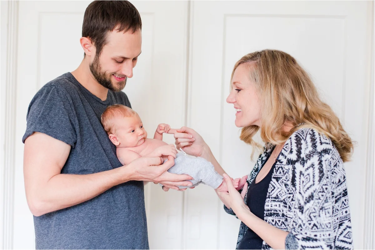 Lifestyle in-home newborn session in San Francisco, CA. Photos by Briana Calderon Photography based in the San Francisco Bay Area in California.