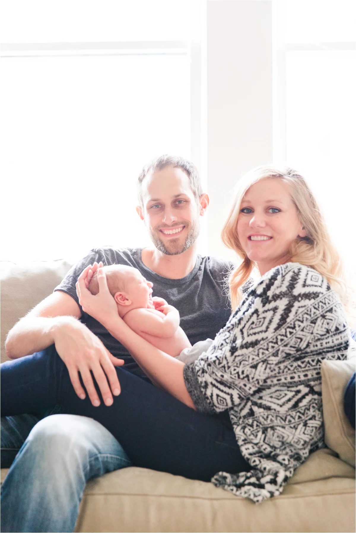 Lifestyle in-home newborn session in San Francisco, CA. Photos by Briana Calderon Photography based in the San Francisco Bay Area in California.