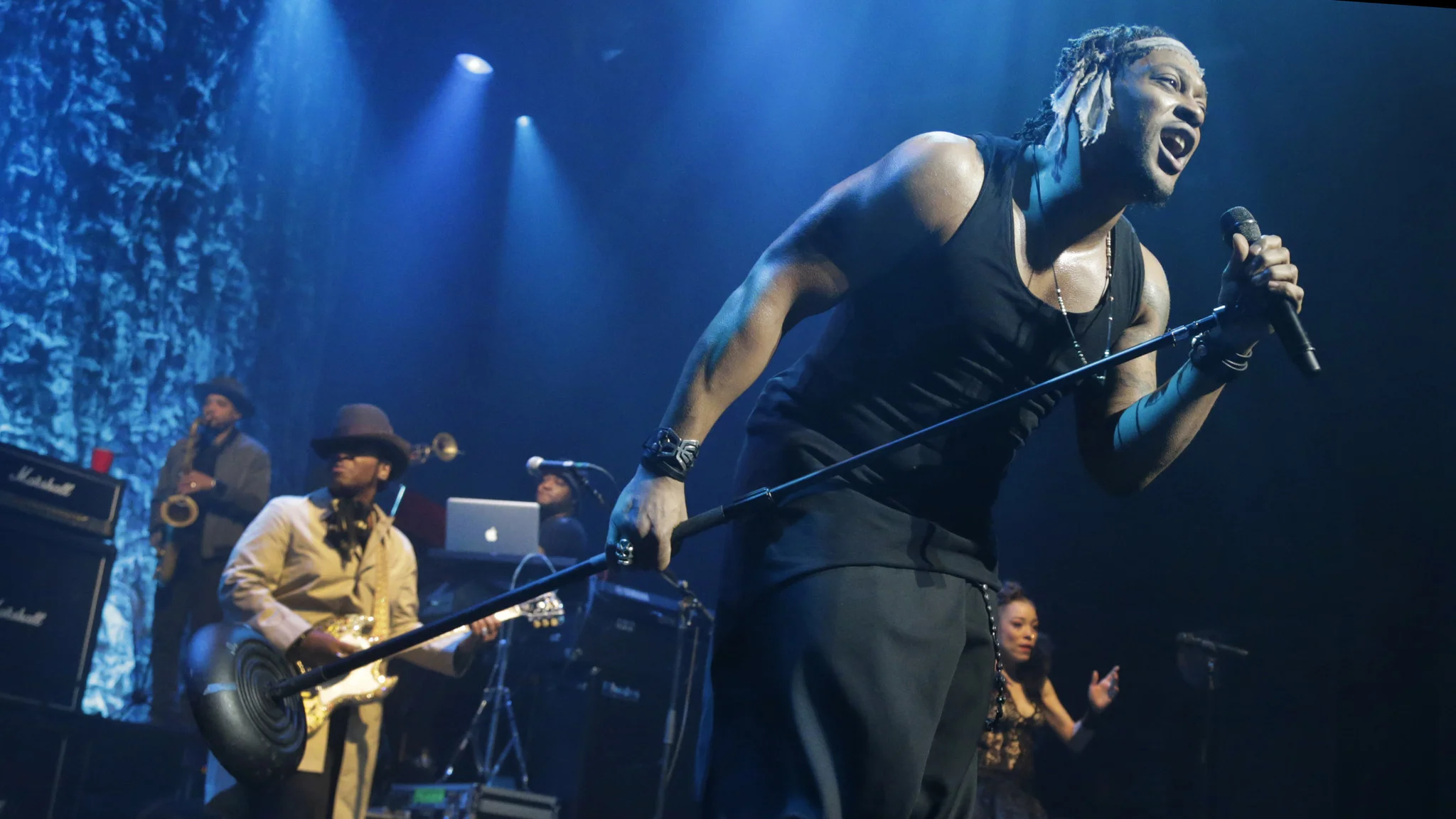 I Just Wanna Go Back: D'Angelo and The Vanguard Live at Club Nokia 6/8/15