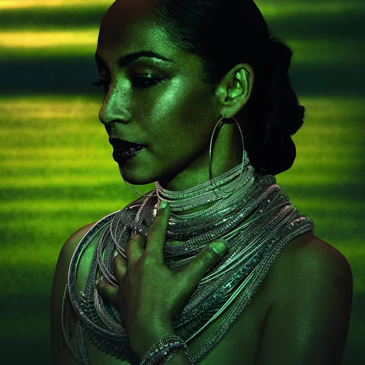 sade_new_track_01.jpg