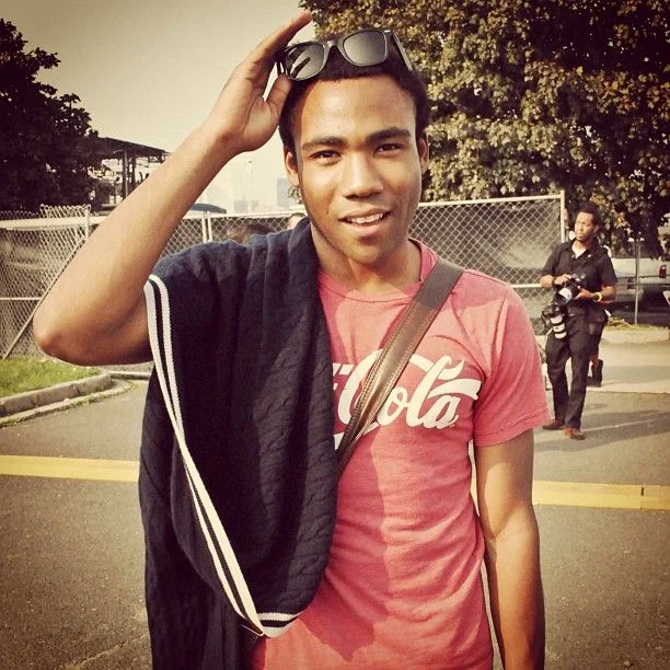 b5465cd37ec612bc0355fd5edb741b1b--donald-glover-outfit-ideas.jpg