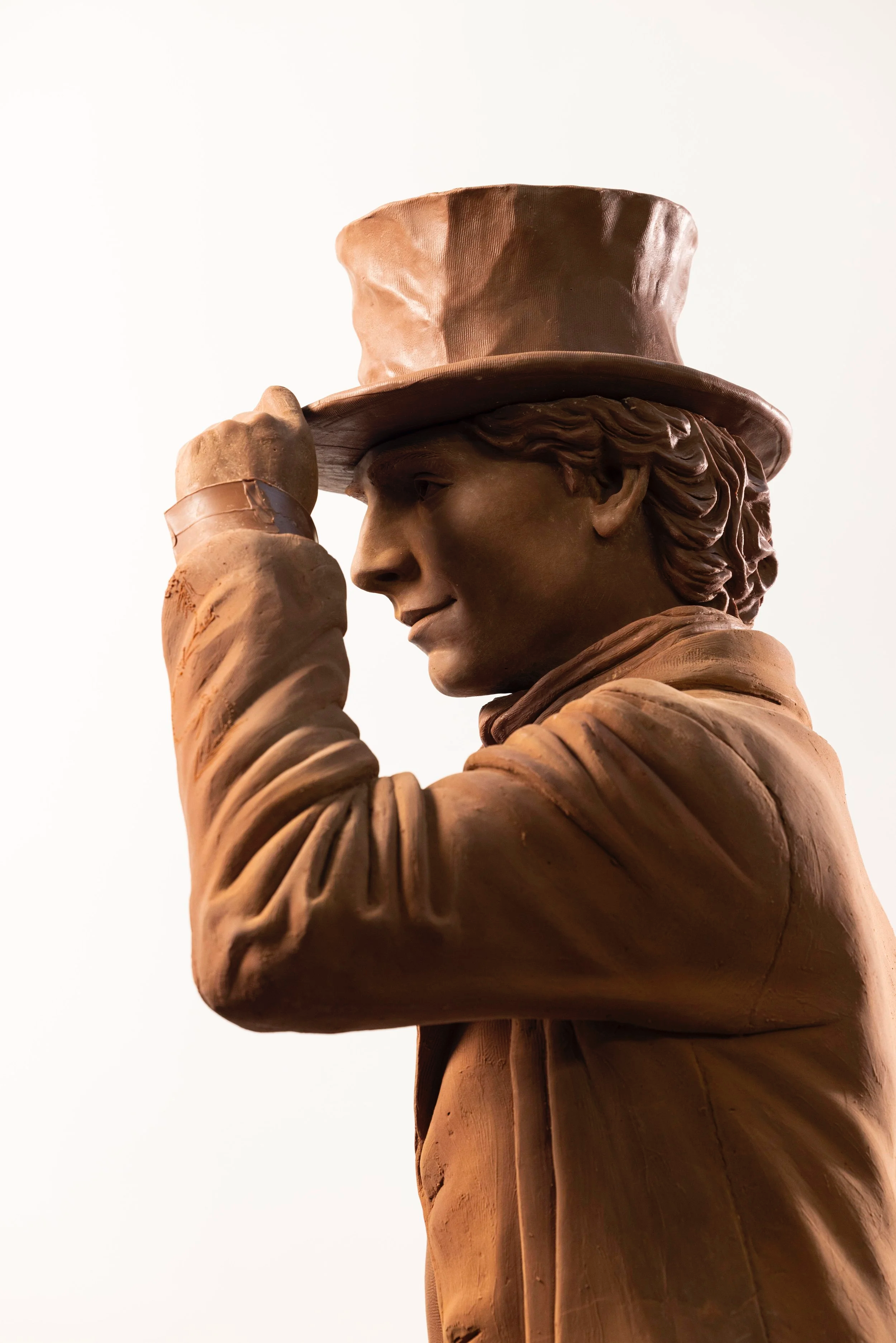 Wonka+Chocolate+Statue+1+.png