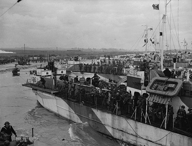 Canadian LCI(L)s going ashore on D-Day. Credit: Gilbert Alexander Milne / Canada. Dept. of National Defence / Library and Archives Canada / PA-145349