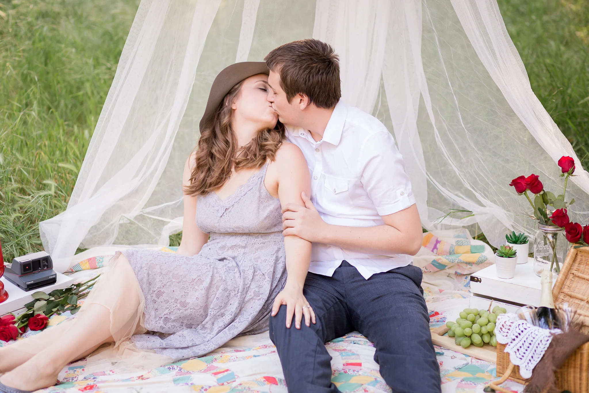 Picnic Engagement Session - Oh My Goddard Photography-12.jpg