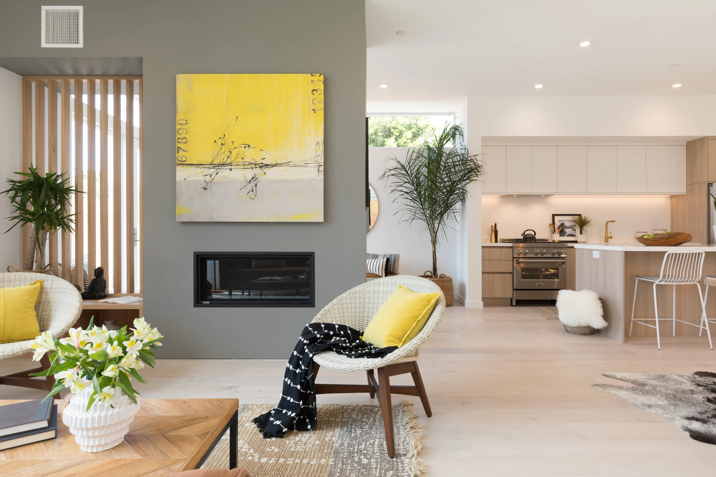 3278 Helen St 14.jpg
