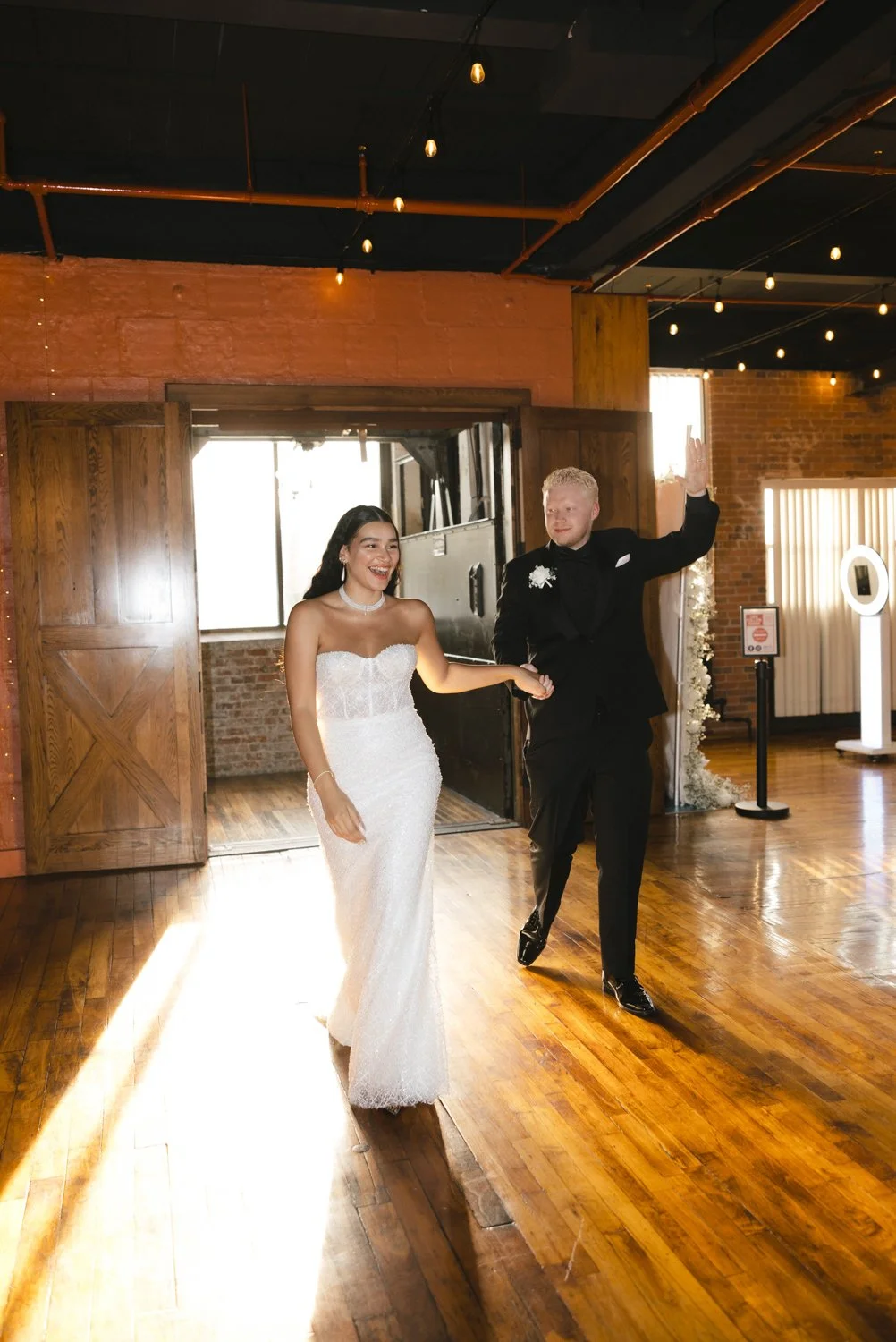 industrial wedding venue old hollywood wedding virginia 25.jpg