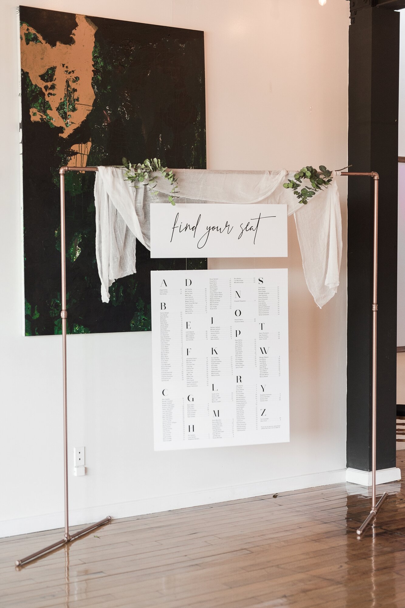  Jessica used our copper arch to hang her DIY seating chart! We loved how graphic and simple it is. So easy for guests to find their seats! 