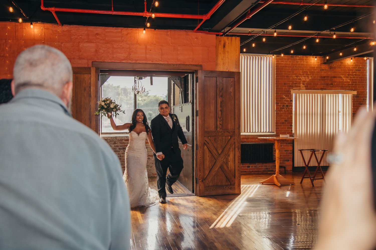 elegant indoor wedding venue virginia 27.jpg