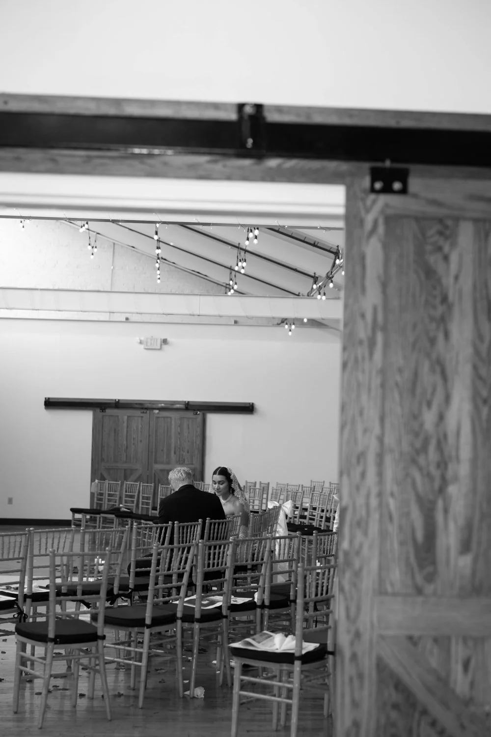 industrial wedding venue old hollywood wedding virginia 19.jpg