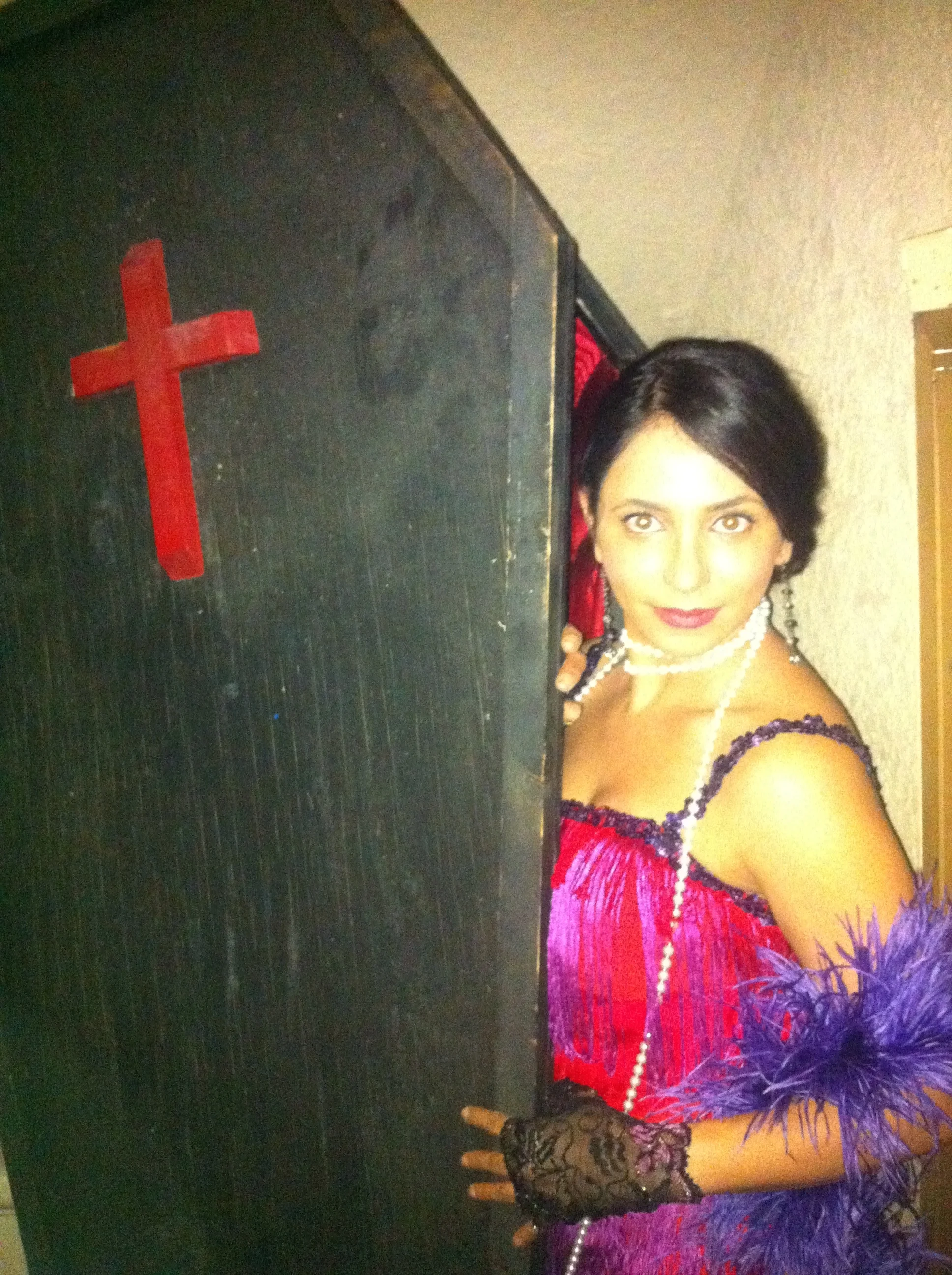 DW_Vampira.jpg