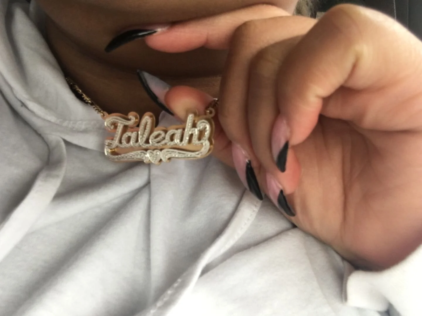 DDEBAF5B-7709-4BE7-9872-13E2099E5B58