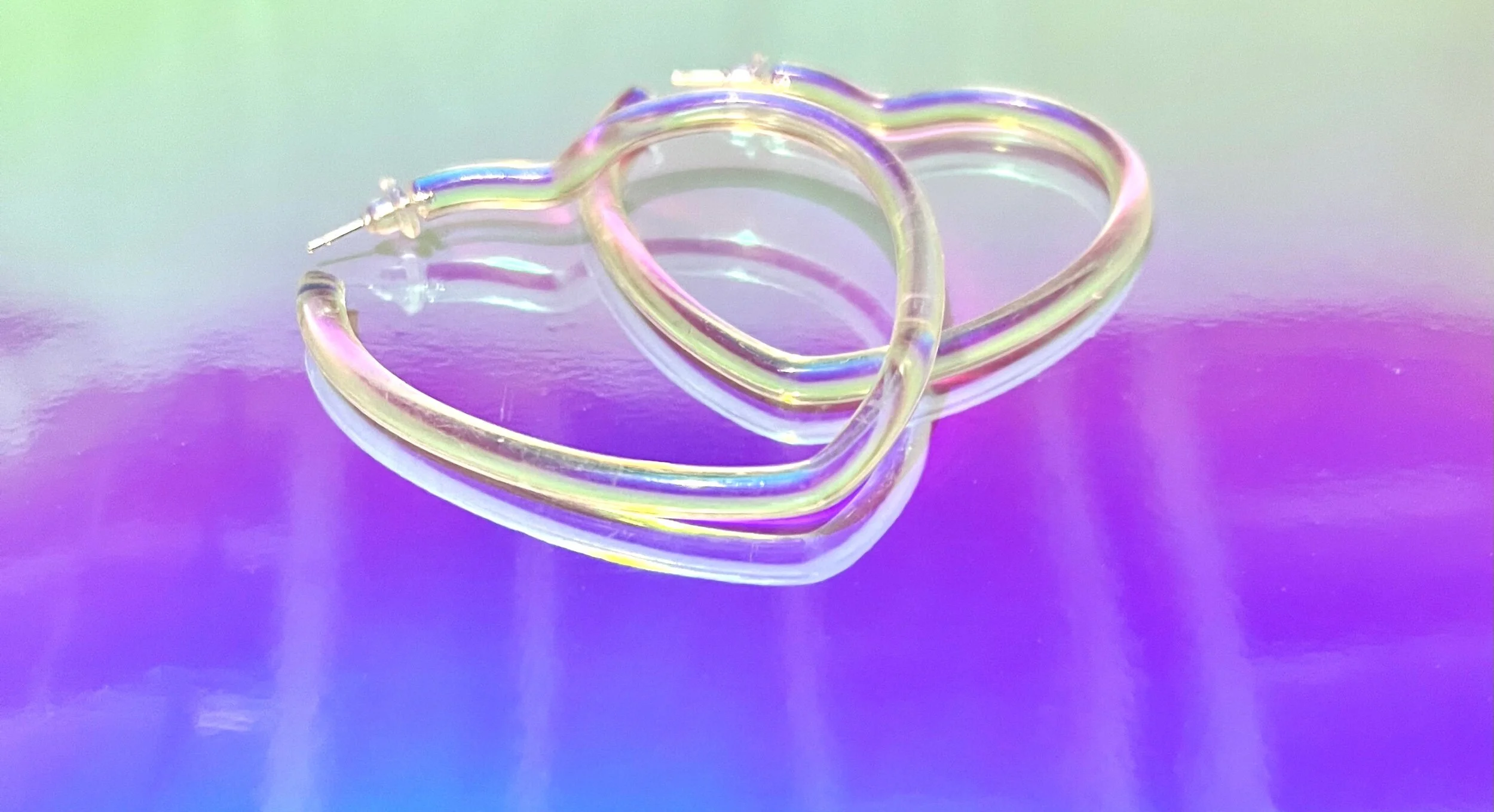 5F893394-745A-40E8-A230-46E344DE53A6