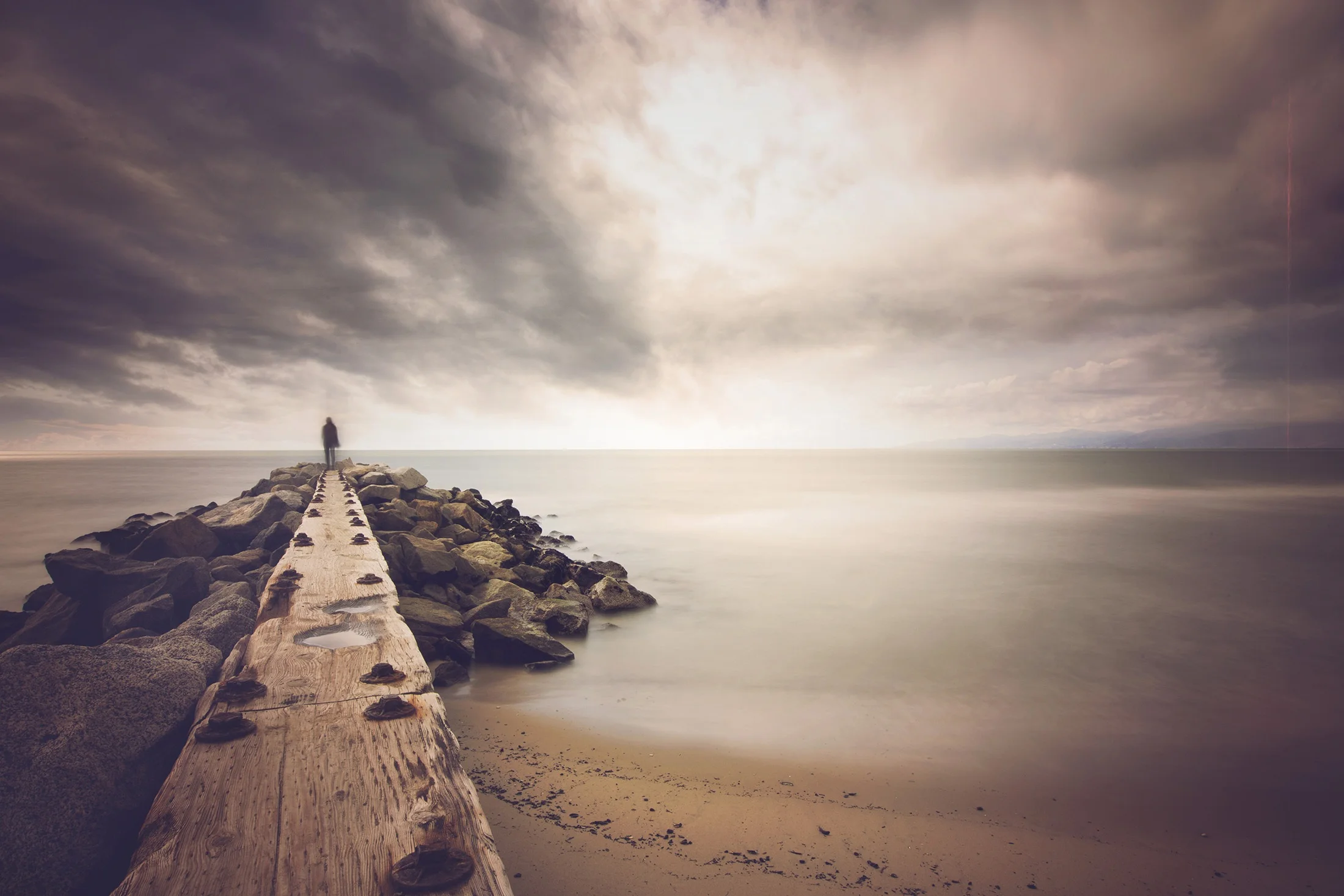 pier-821570.jpg