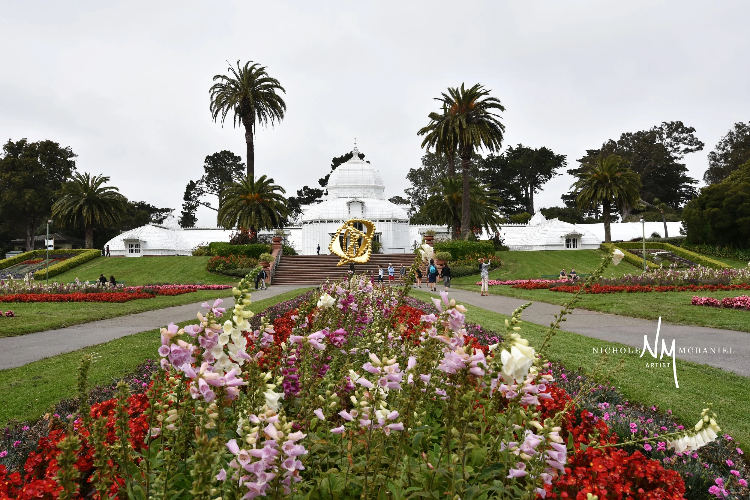 "Fall in full Bloom"Omg. There is so much to do in Golden Gate State Park you could spend days there. Can't wait to pick a museum and enjoy a day in the park soon. Conservatory of Flowers the oldest building in Golden Gate Park, opened to …