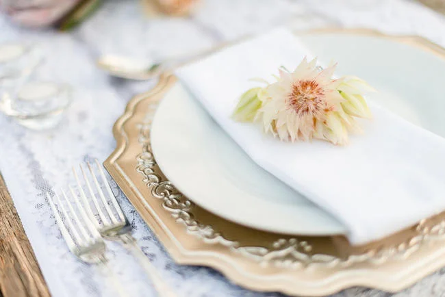 Rustic-Autumn-Fall-Wedding-Ideas-22.jpg