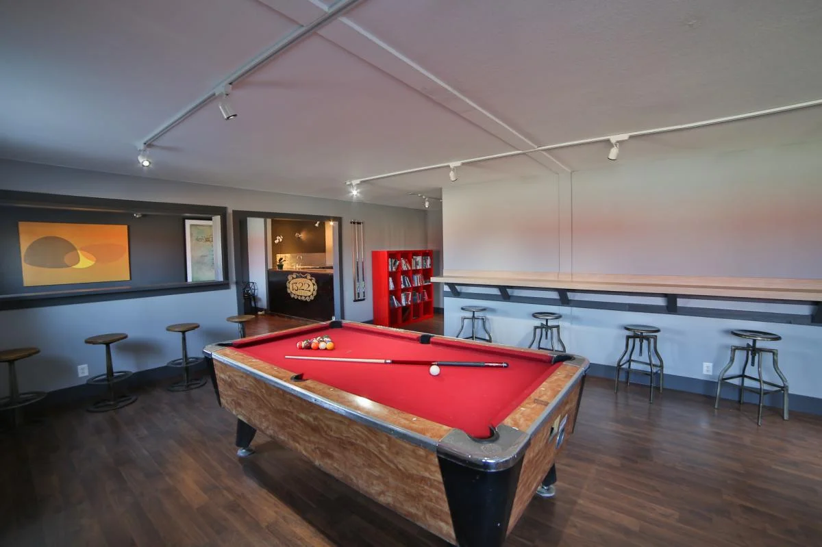 pool hall hostel.jpg