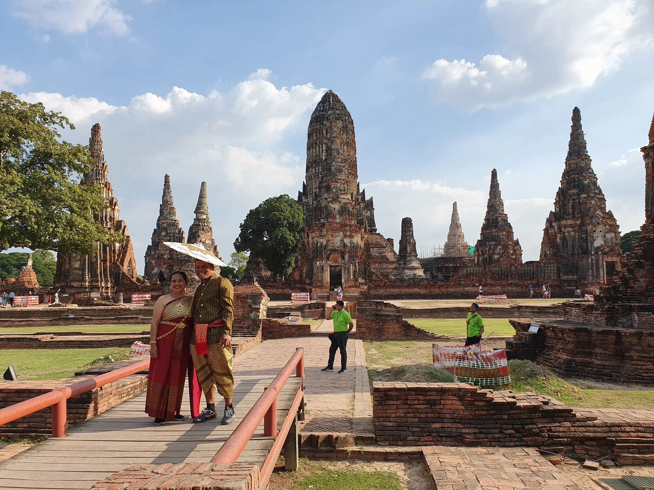nikki travel tours wat chai 2.jpg