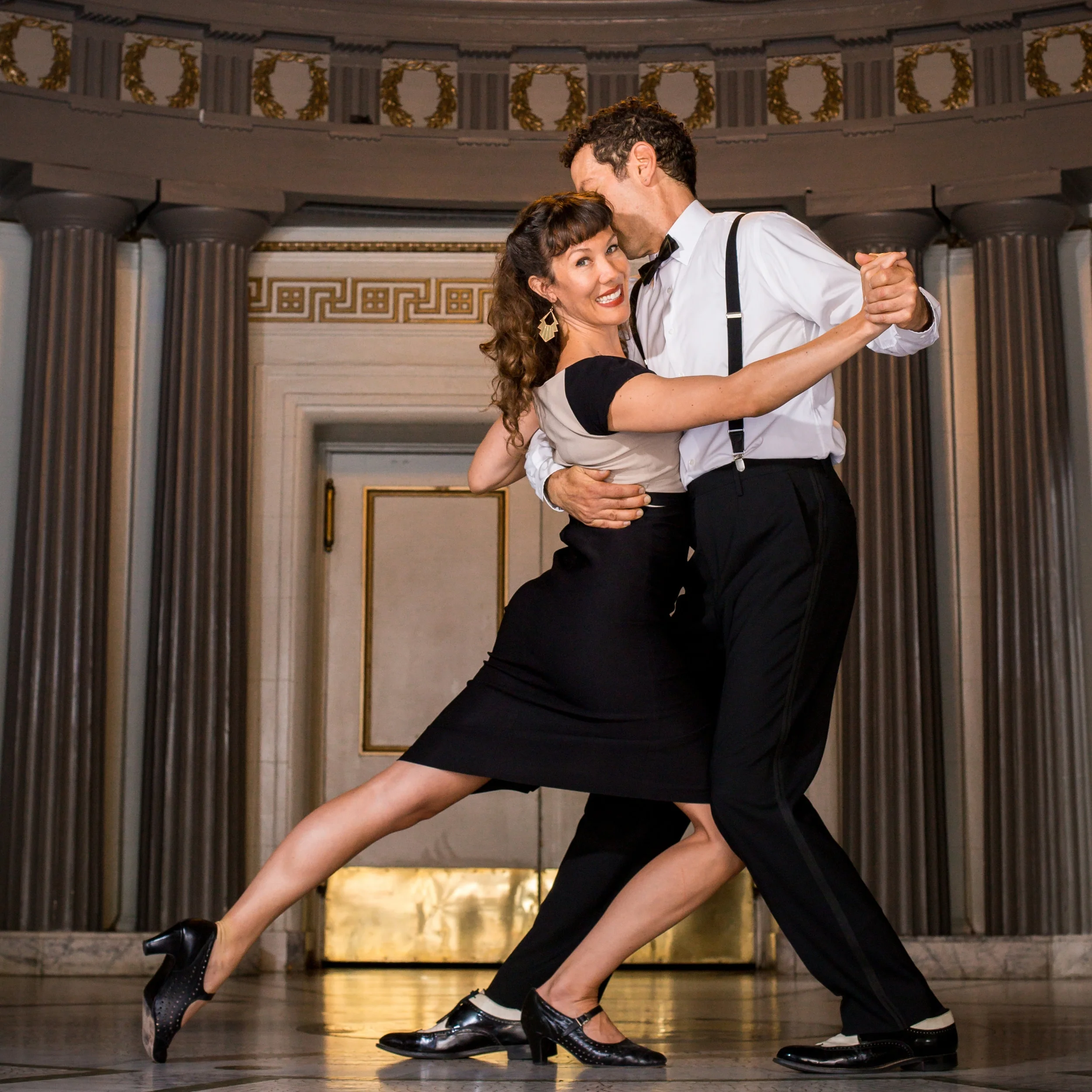 SWING PROMO BY PHOTOGRAPHER MEMENTO MODA