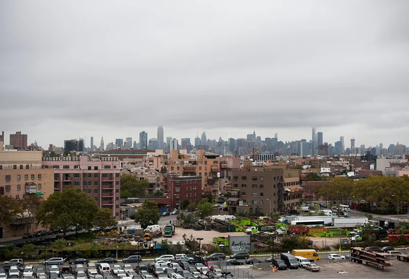 View from the window: The BF+DA is located between Bed-Stuy and South Williamsburg.