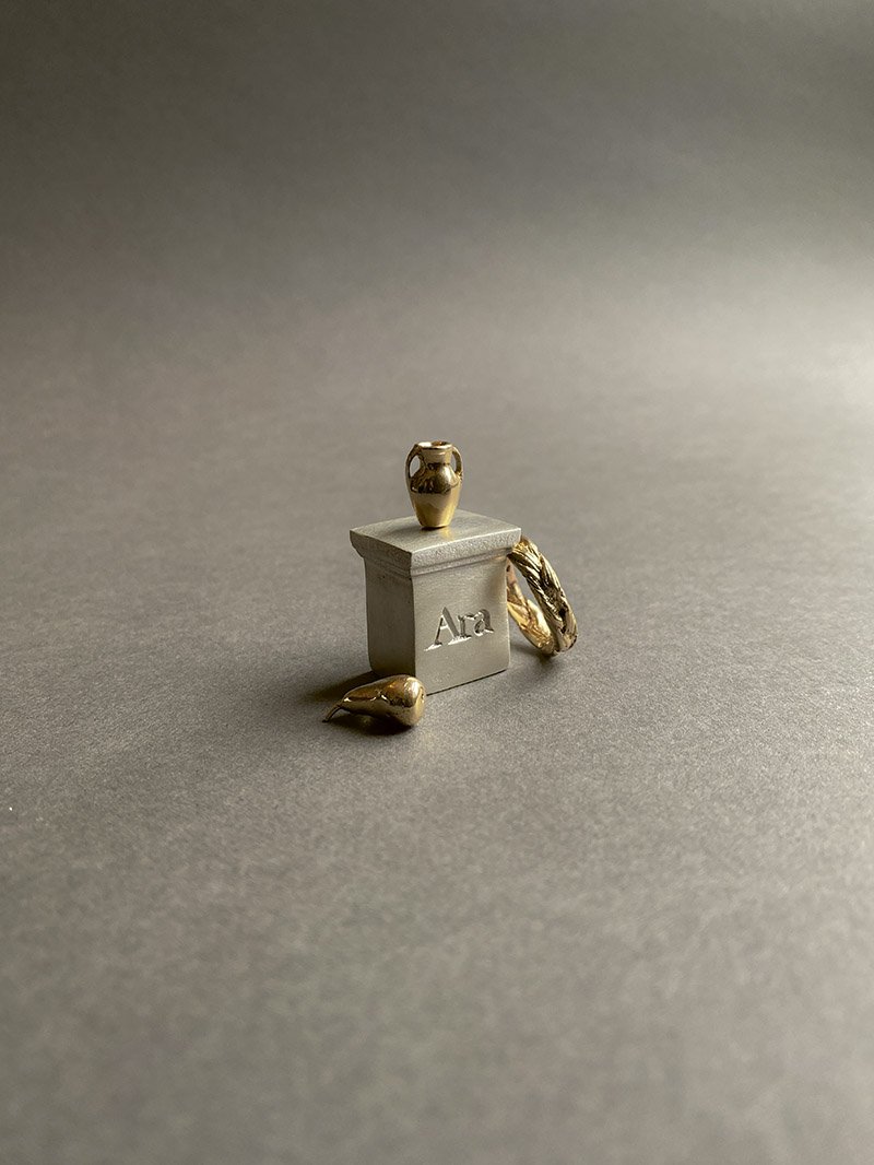 Ara the altar_recycled gold_sustainable jewellery.jpg