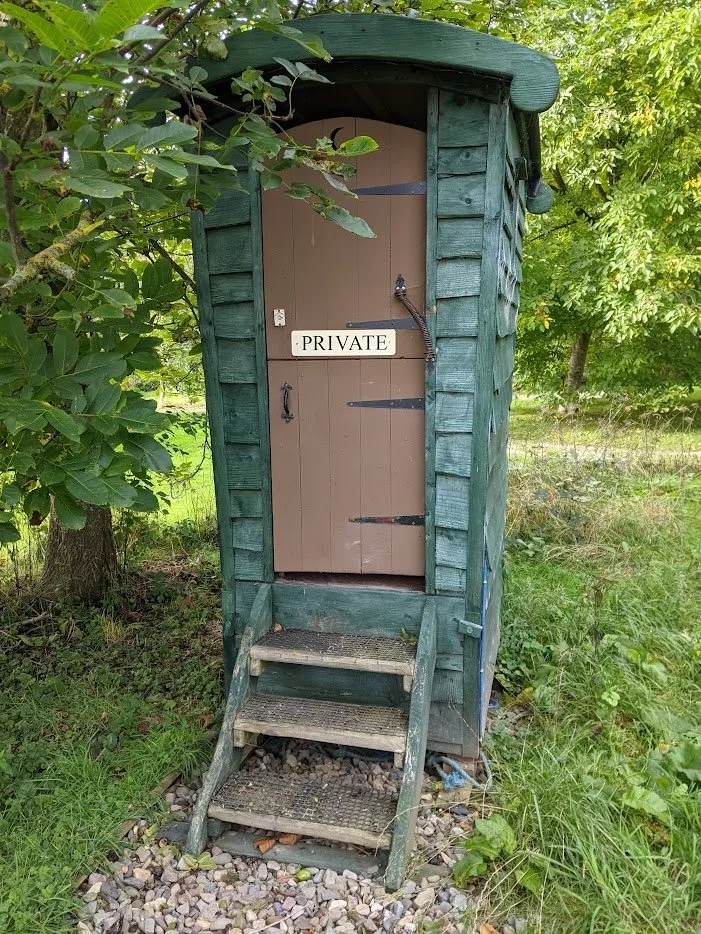 Racquety Farm Powys Compot Loo.jpg