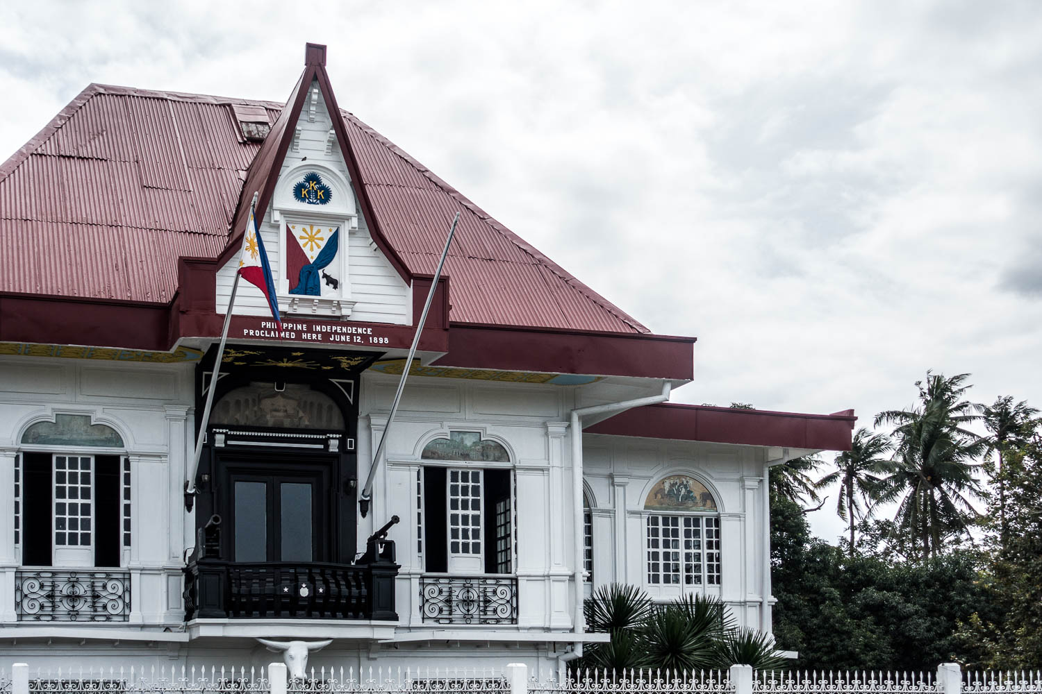 The house was strategically built along Camino Real, the town's most important road.