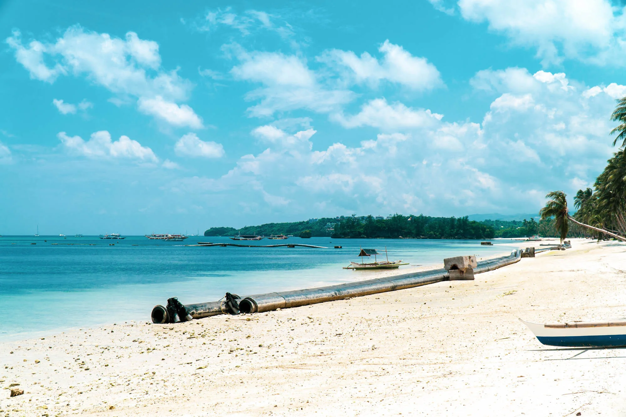 2019, Bulabog Beach. This place was all over the news again earlier this month due to black water being discharged directly to this beach. Looks like TIEZA is doing something about it as the water is clear and the beach is clean. True, the pipes are an eyesore but I suppose that’s proof that something’s being done to solve the problem.