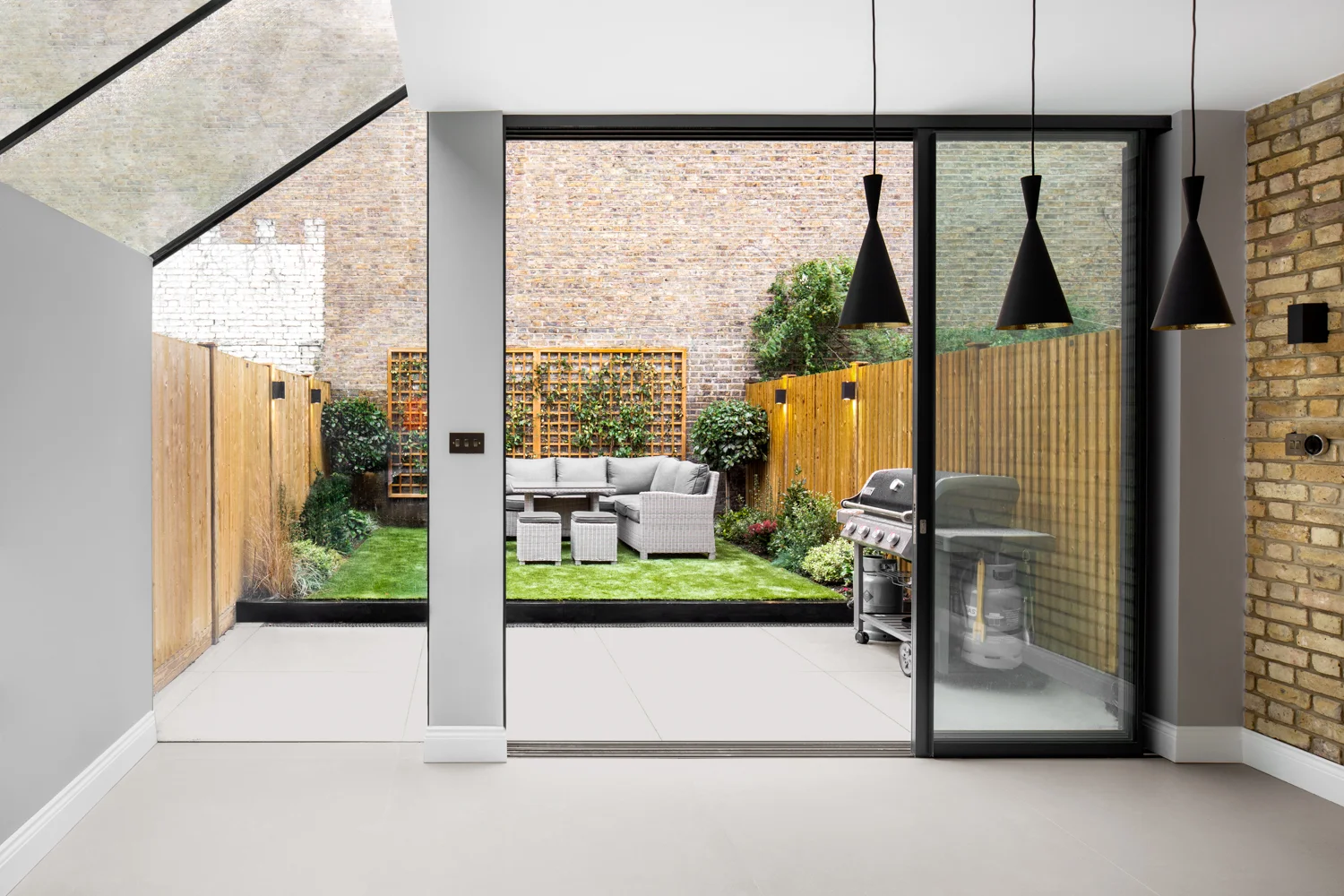 Kentish Town-EMRArchitecture-Juliet-Murphy-Photography-WEB-9.jpg