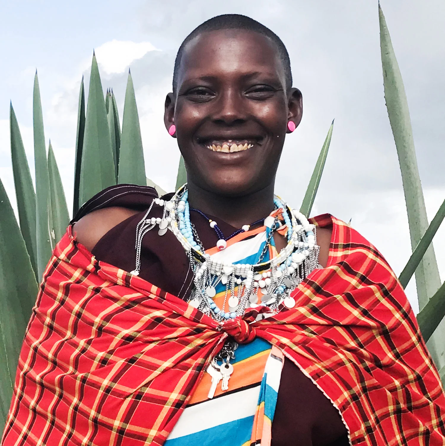 Helena / Lekirumuni Village Isambaini necklace