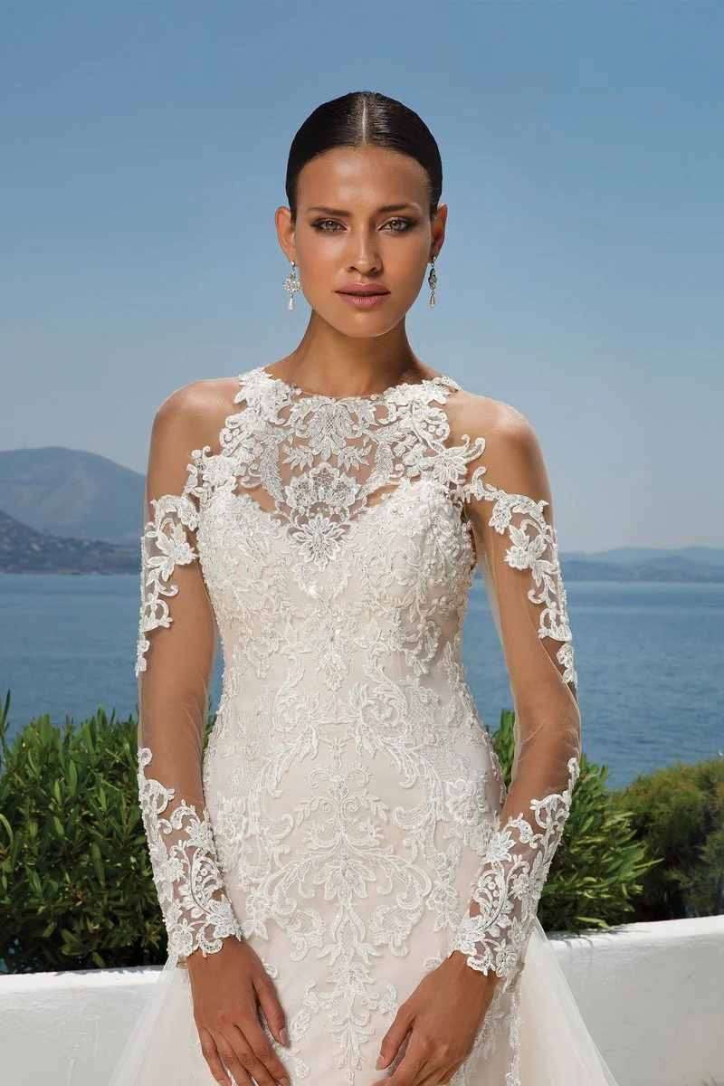 Justin Alexander Bridal Gown