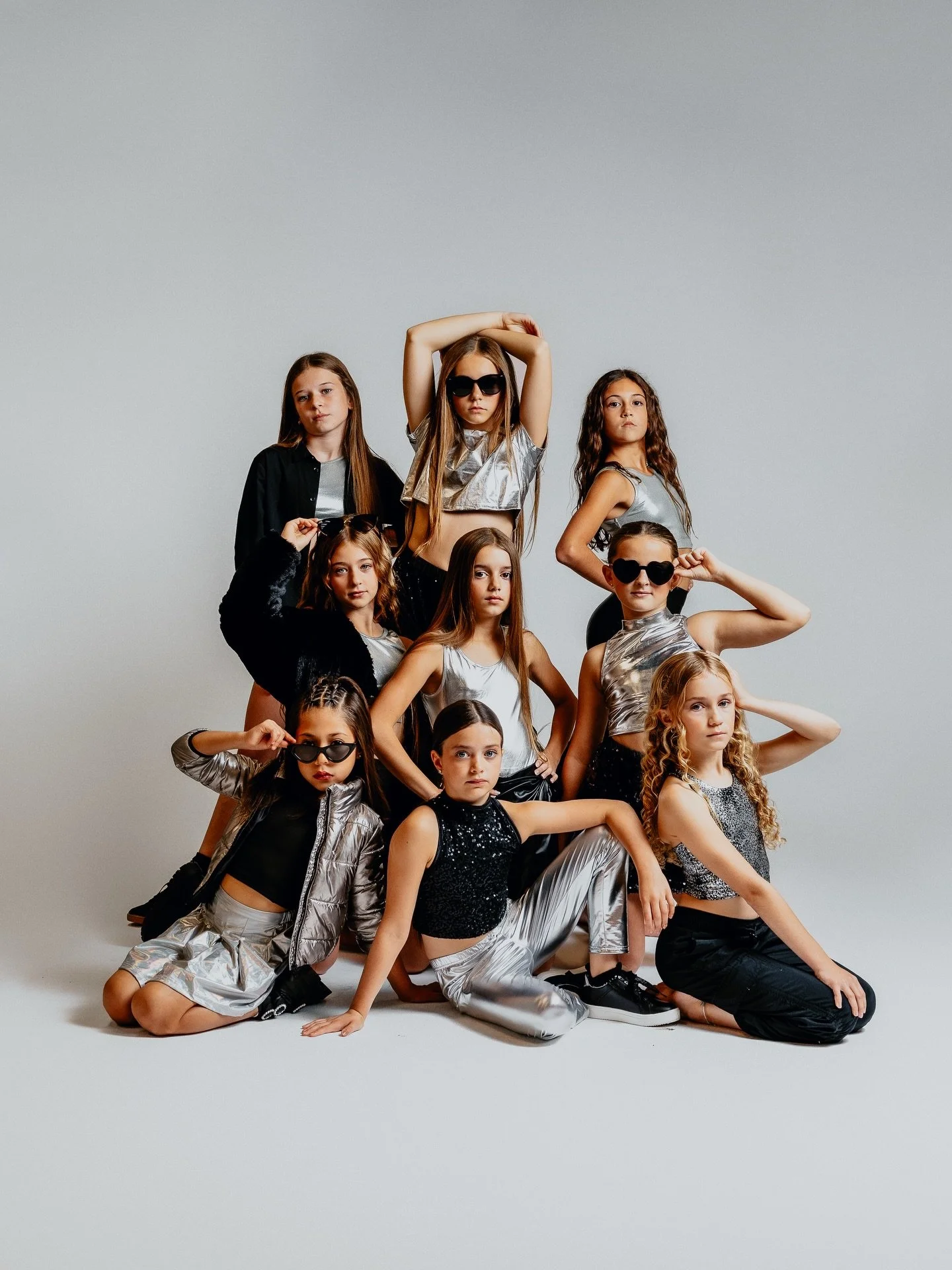 🩵S10 C2 Inter Company🩵

Isla 
Lincoln 
Lexi 
Palmer
Ella
Hunter
Regina
Tillie 
Olivia