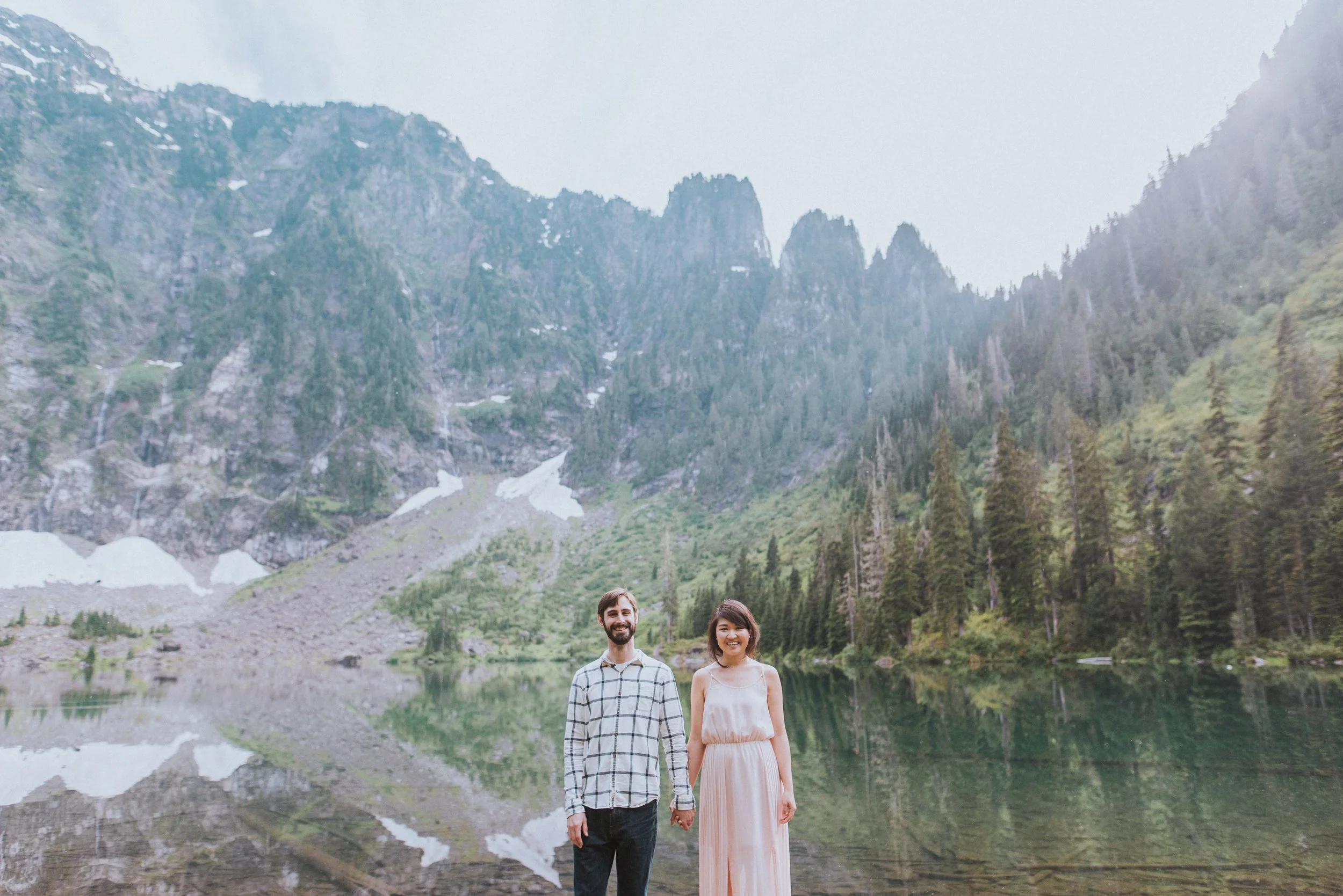 Seattle Lake 22 engagement photos