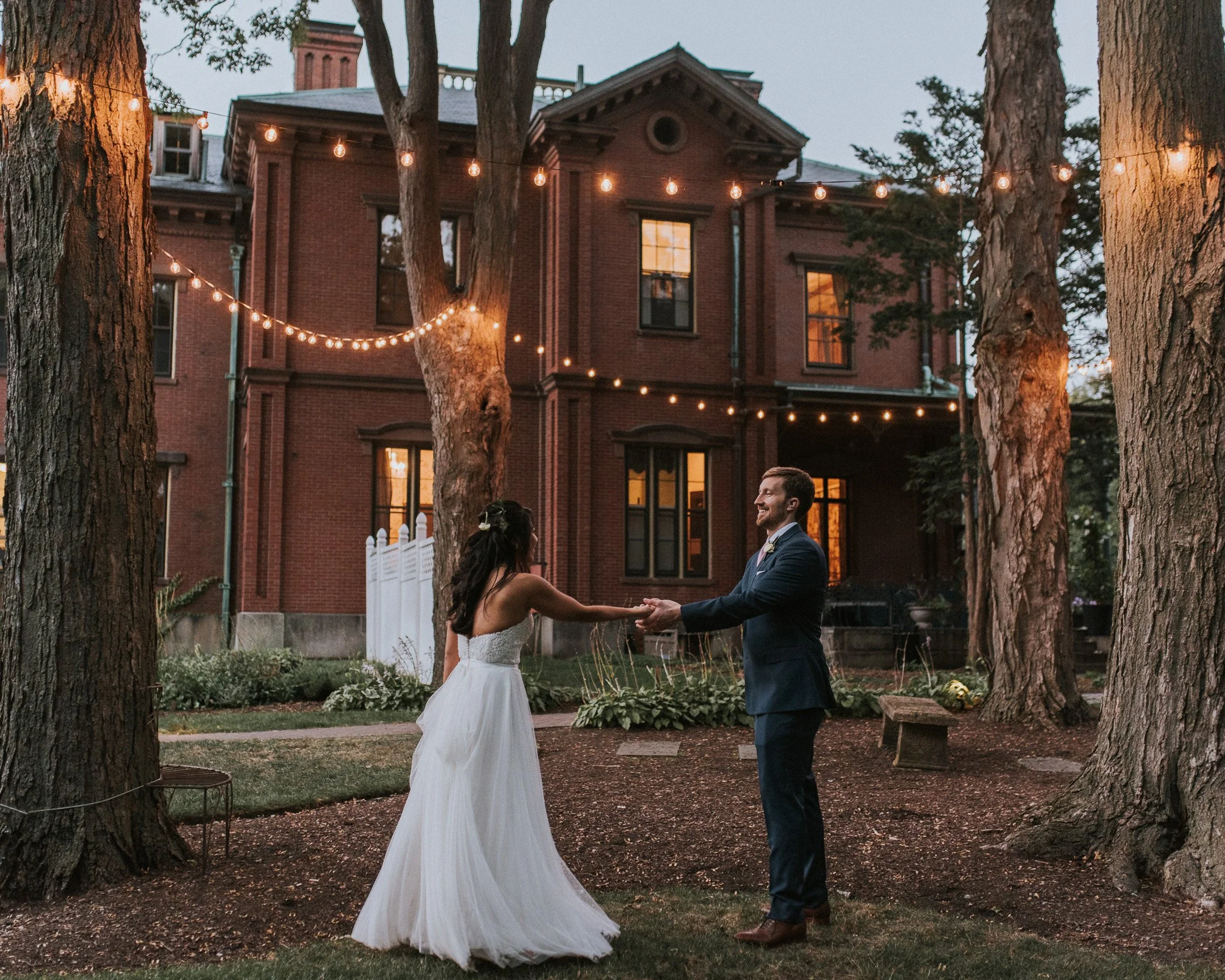 Boston Commander's Mansion summer wedding