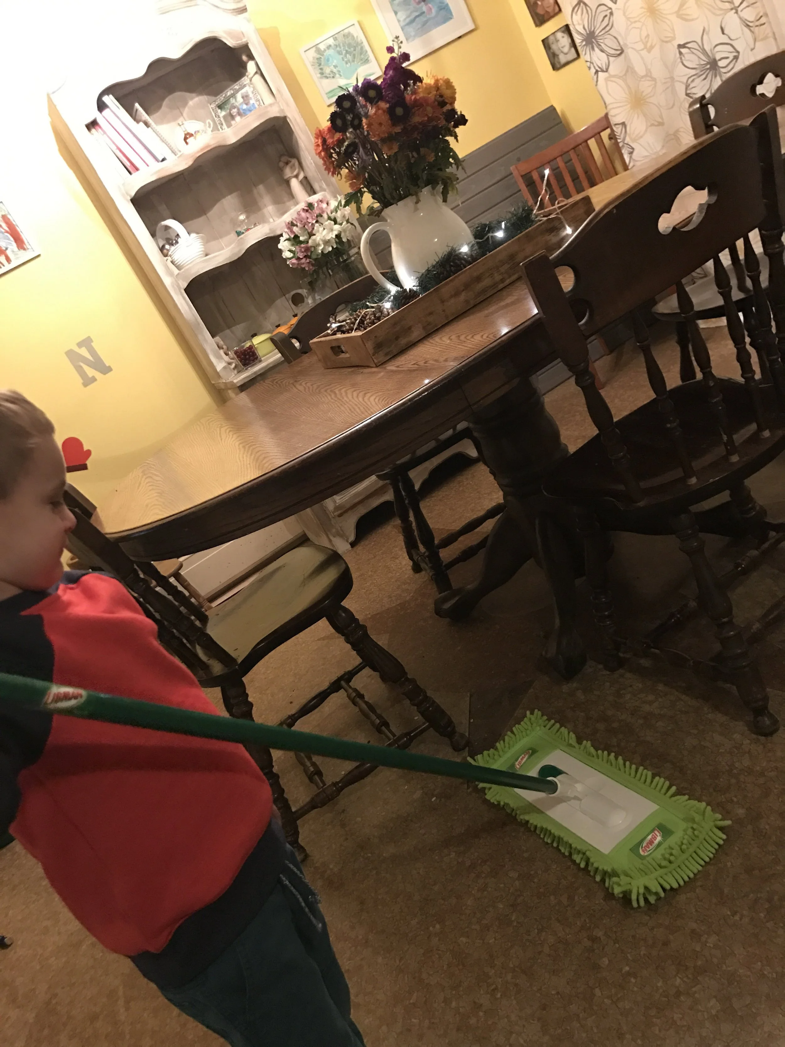 When Your Mom Is Mopping The Floor Meme Viewfloor.co