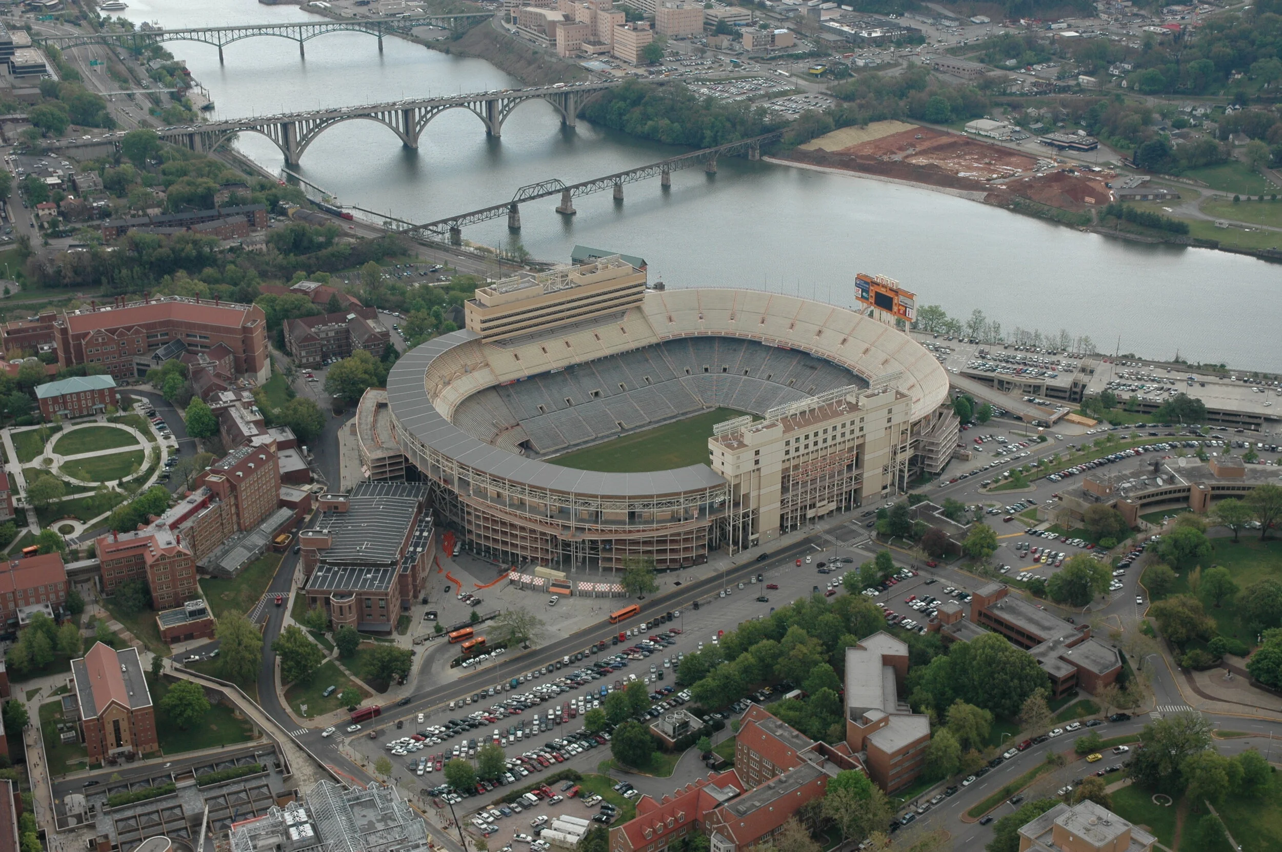 Knoxville- River.jpg