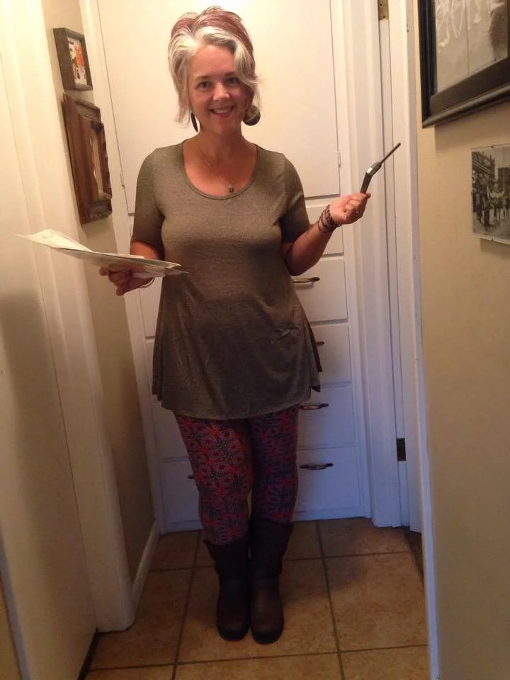 LuLaRoe Perfect Tee, size medium, $36; Tall & Curvy (TC) leggings, $25