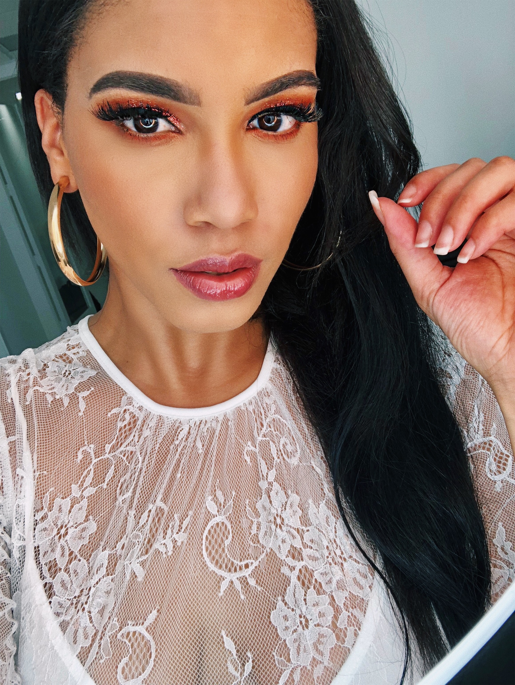 mixed-beautiful-girl-makeup-inspiration-best-makeup-2018-illy-perez-beauty-house-of-she.jpeg