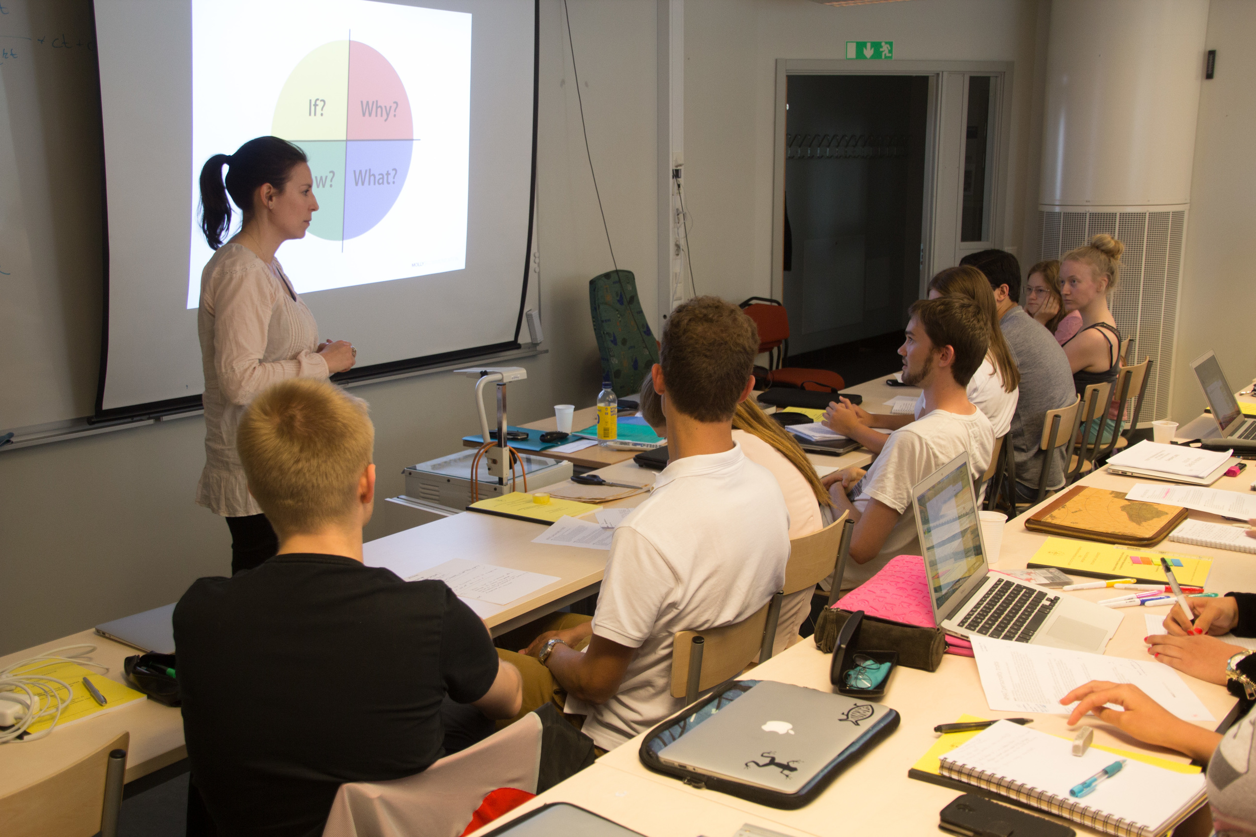  Caroline Bolmeson från Lunds universitet berättar om presentationsteknik. 