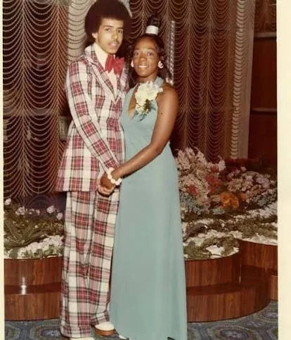 1970sprom2.jpeg